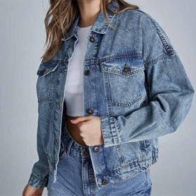 How To Create Enchanting Outfits With Timeless Denim Pieces